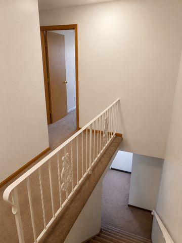 511 WASHINGTON Square 511, Wood Dale, IL 60191
