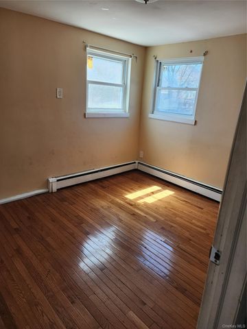 441 Morris Drive, Valley Stream, NY 11580