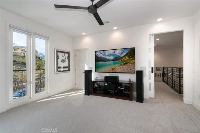 21120 W Citylights Drive, Chatsworth, CA 91311