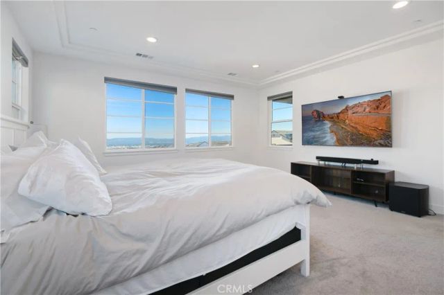 21120 W Citylights Drive, Chatsworth, CA 91311