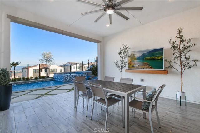 21120 W Citylights Drive, Chatsworth, CA 91311