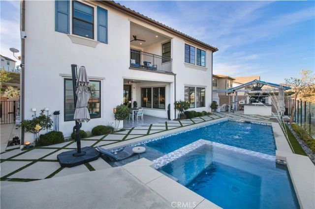 21120 W Citylights Drive, Chatsworth, CA 91311