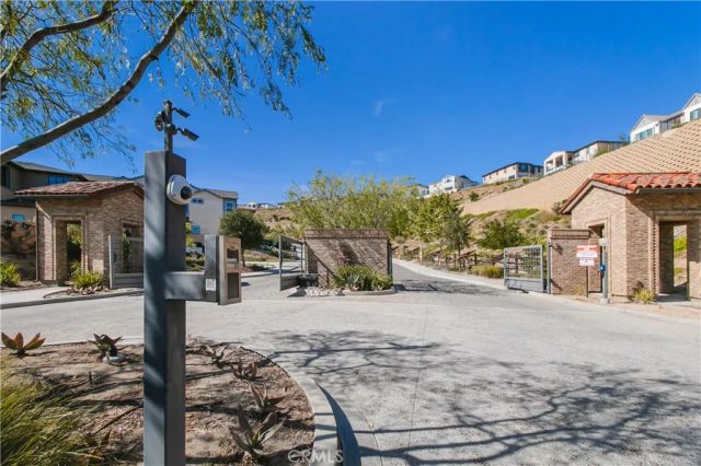 21120 W Citylights Drive, Chatsworth, CA 91311