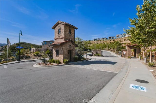 21120 W Citylights Drive, Chatsworth, CA 91311