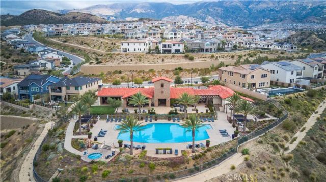 21120 W Citylights Drive, Chatsworth, CA 91311