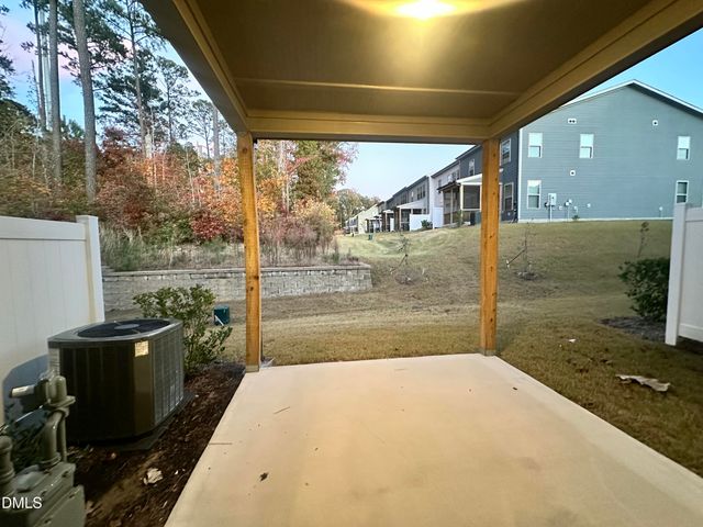 2093 Maggie Valley Drive, Apex, NC 27502