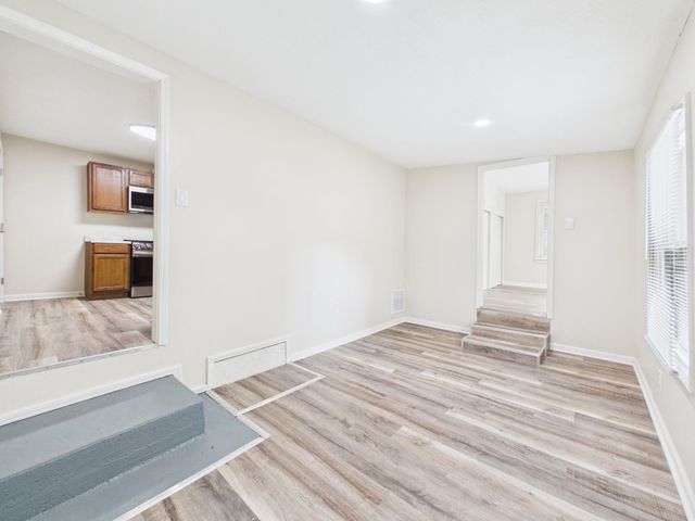 821 S Vassar Ave, Wichita, KS 67218