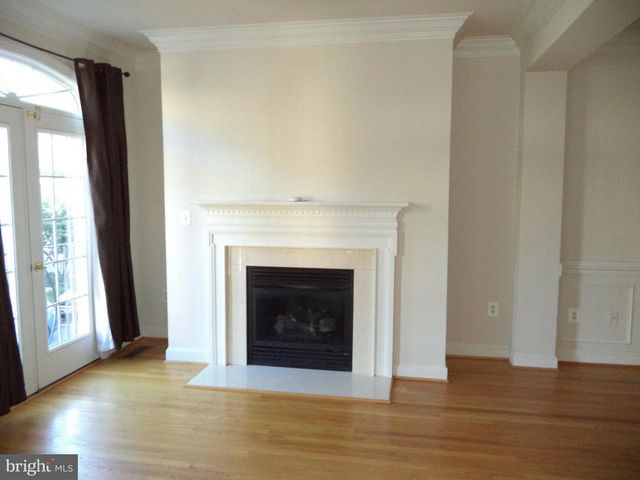 6812 RIGBY LN, Mclean, VA 22101