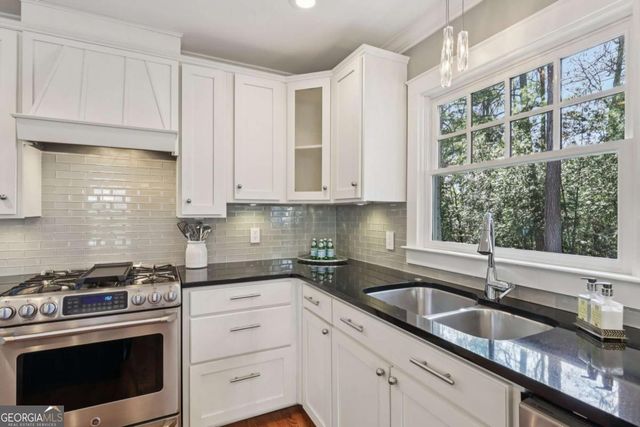 101 Dartmouth Avenue, Avondale Estates, GA 30002