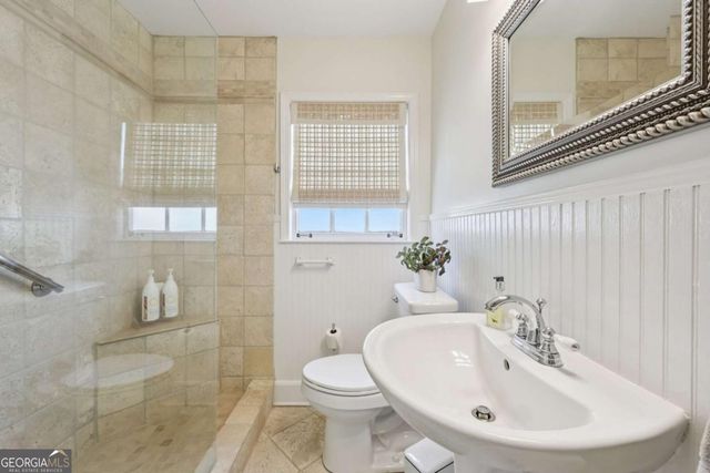 101 Dartmouth Avenue, Avondale Estates, GA 30002