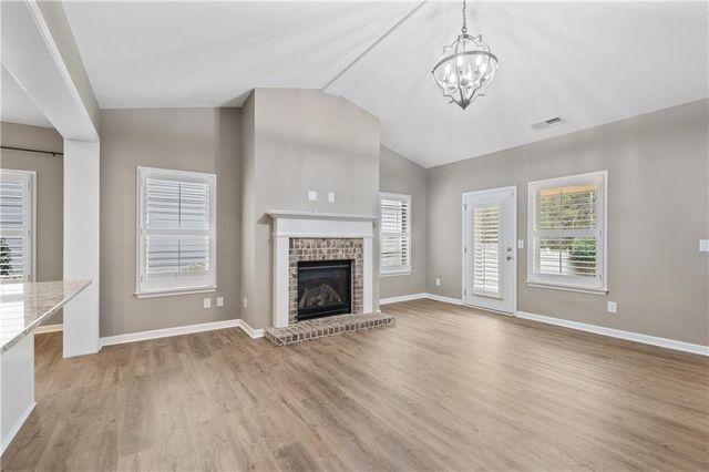 298 S Village Square, Canton, GA 30115