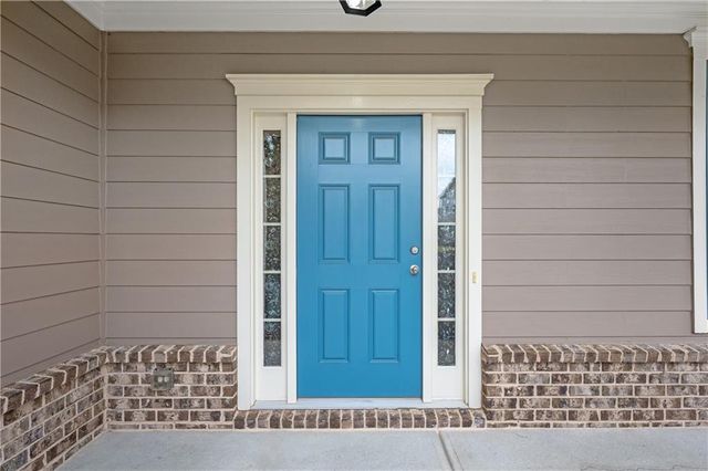 298 S Village Square, Canton, GA 30115