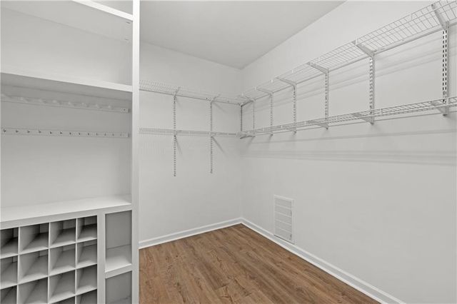 298 S Village Square, Canton, GA 30115