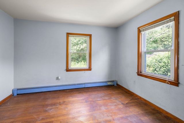 9 Mowry St, Raynham, MA 02767
