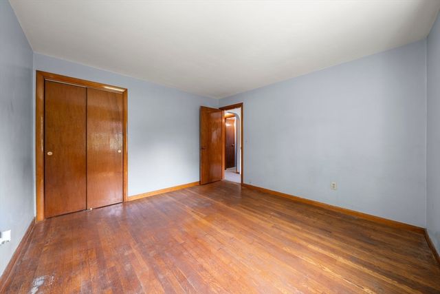 9 Mowry St, Raynham, MA 02767