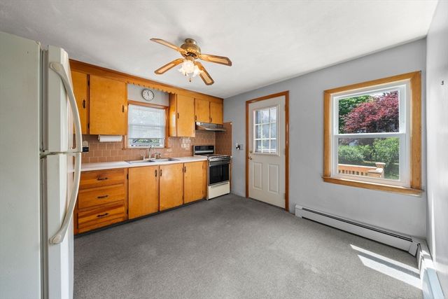 9 Mowry St, Raynham, MA 02767
