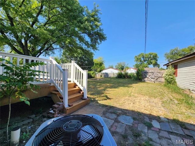 25 Gloria Street, Cahokia, IL 62206
