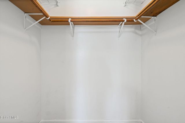 25A Pine Lane APT 6, Albany, NY 12203