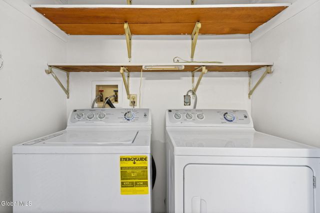 25A Pine Lane APT 6, Albany, NY 12203