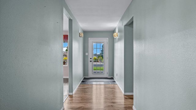 2195 E Canyon Court, Grand Junction, CO 81507