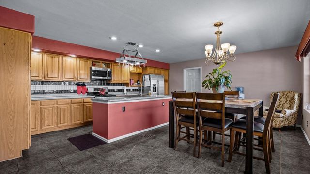 2195 E Canyon Court, Grand Junction, CO 81507