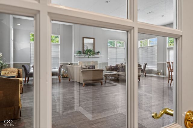 2305 Colfax Lane, Indianapolis, IN 46260