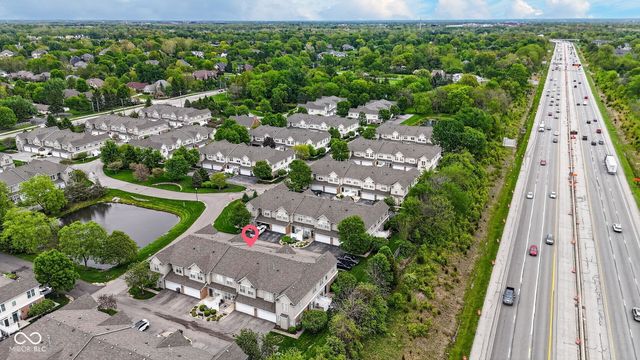 2305 Colfax Lane, Indianapolis, IN 46260