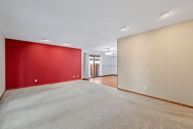 3321 S Knight Ave, Wichita, KS 67217