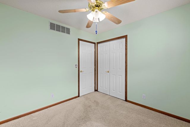 3321 S Knight Ave, Wichita, KS 67217