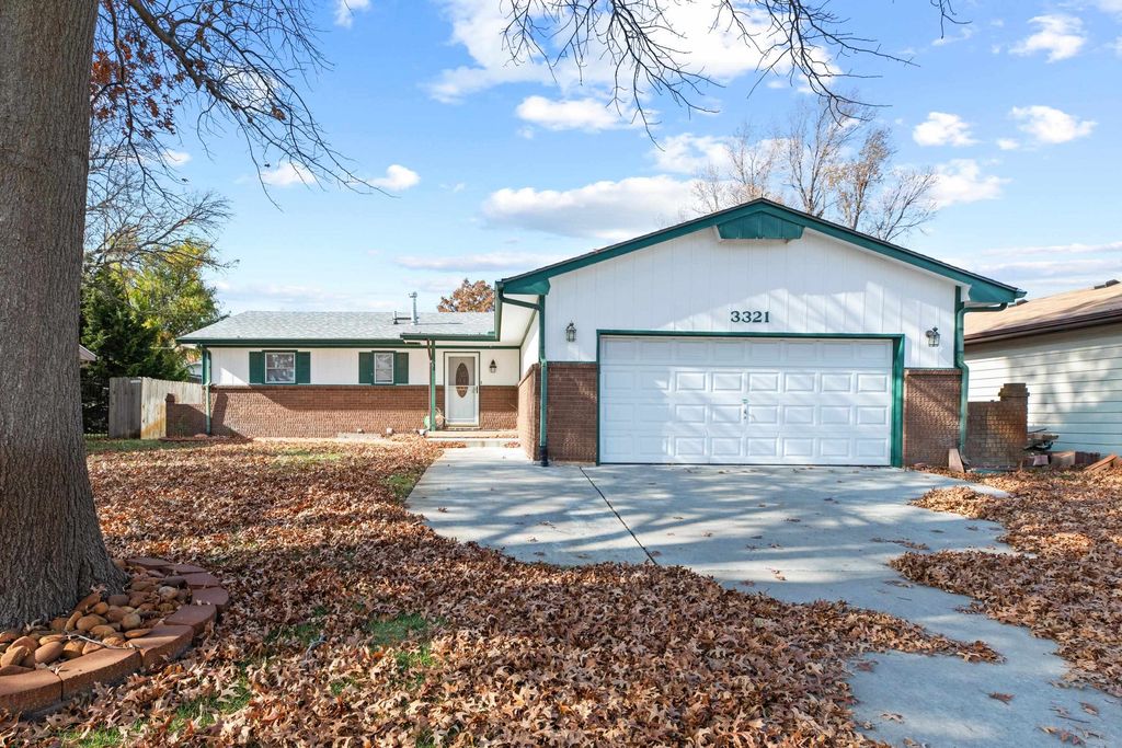3321 S Knight Ave, Wichita, KS 67217