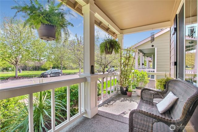 6236 Radiance Blvd E, Fife, WA 98424