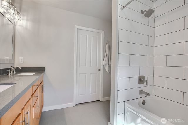 6236 Radiance Blvd E, Fife, WA 98424