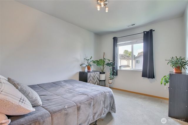 6236 Radiance Blvd E, Fife, WA 98424