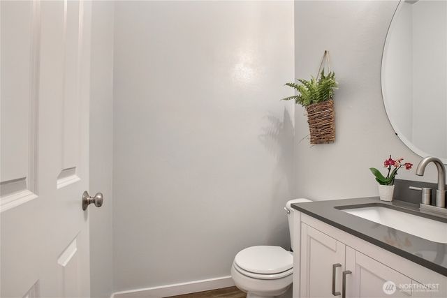 6236 Radiance Blvd E, Fife, WA 98424