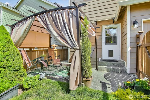 6236 Radiance Blvd E, Fife, WA 98424