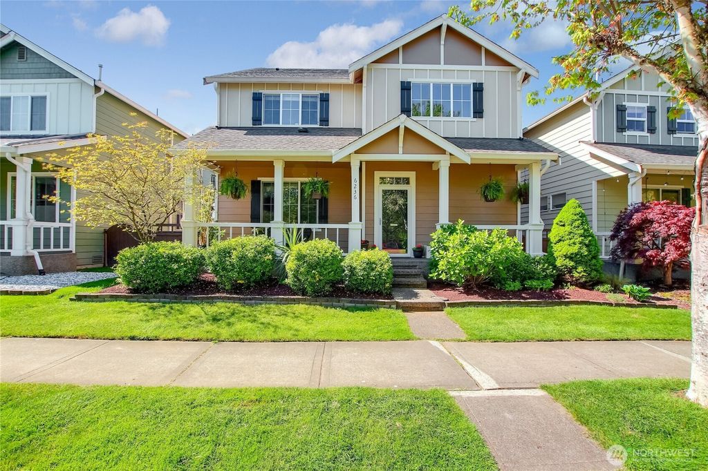 6236 Radiance Blvd E, Fife, WA 98424