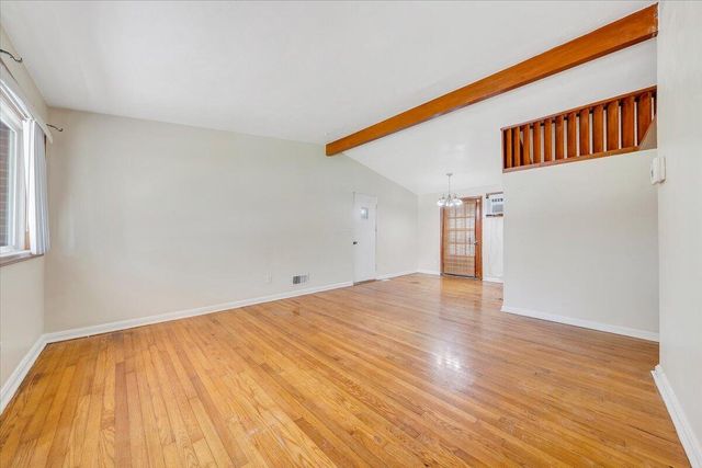1046 Silverwood RD, Roanoke, VA 24017