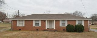 105 Ten Throw Dr Apt A, Lebanon, TN 37087