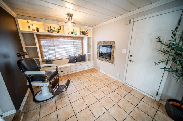 1003 10th Street NE, Rochester, MN 55906