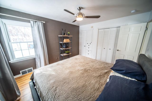 1003 10th Street NE, Rochester, MN 55906