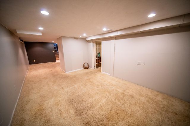 1003 10th Street NE, Rochester, MN 55906