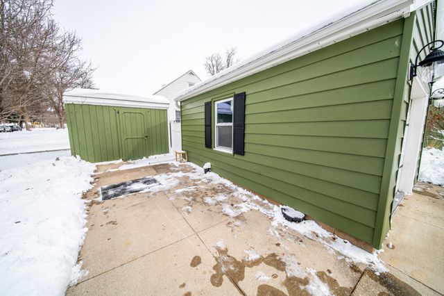 1003 10th Street NE, Rochester, MN 55906