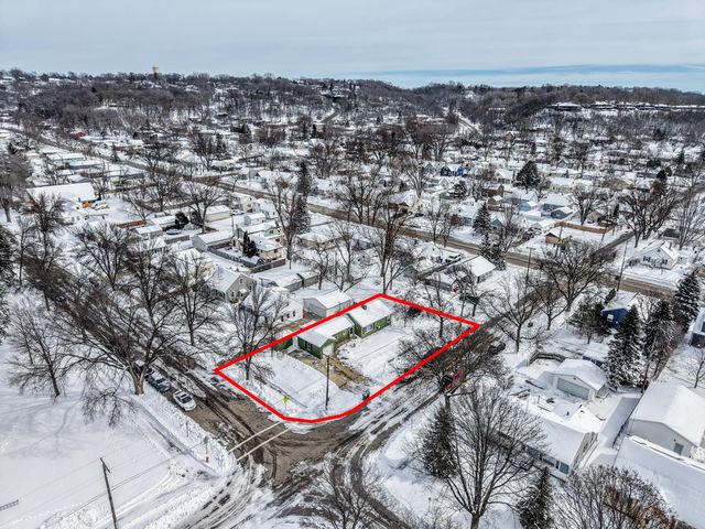 1003 10th Street NE, Rochester, MN 55906