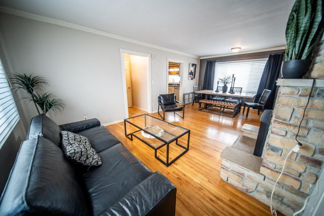 1003 10th Street NE, Rochester, MN 55906