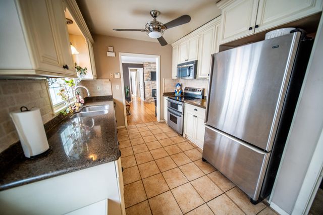 1003 10th Street NE, Rochester, MN 55906