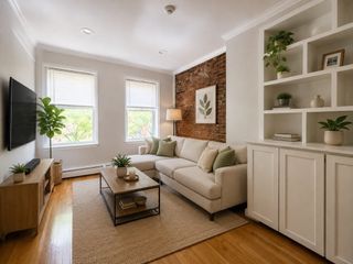 61 Phillips St 3, Boston, MA 02114