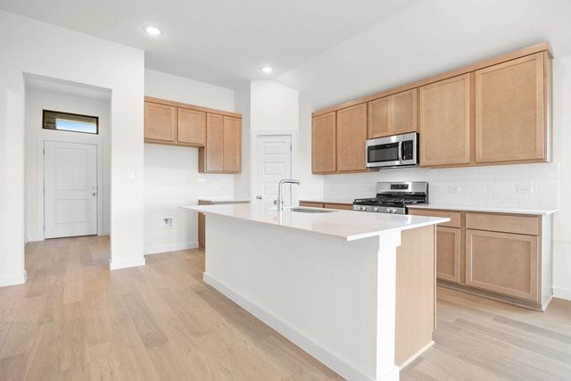 102 Malibu, Hutto, TX 78634