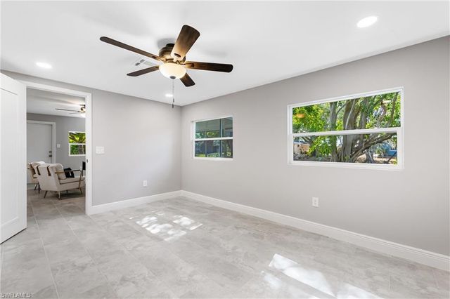 1003 April LN, North Fort Myers, FL 33903