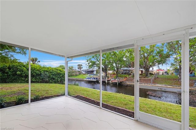 1003 April LN, North Fort Myers, FL 33903