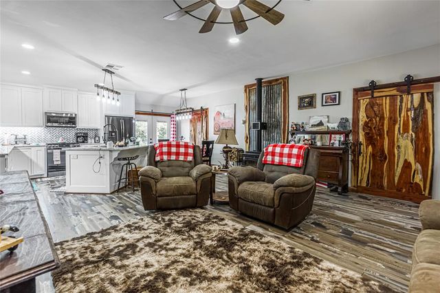 20064 Private Road 3186, Marquez, TX 77865
